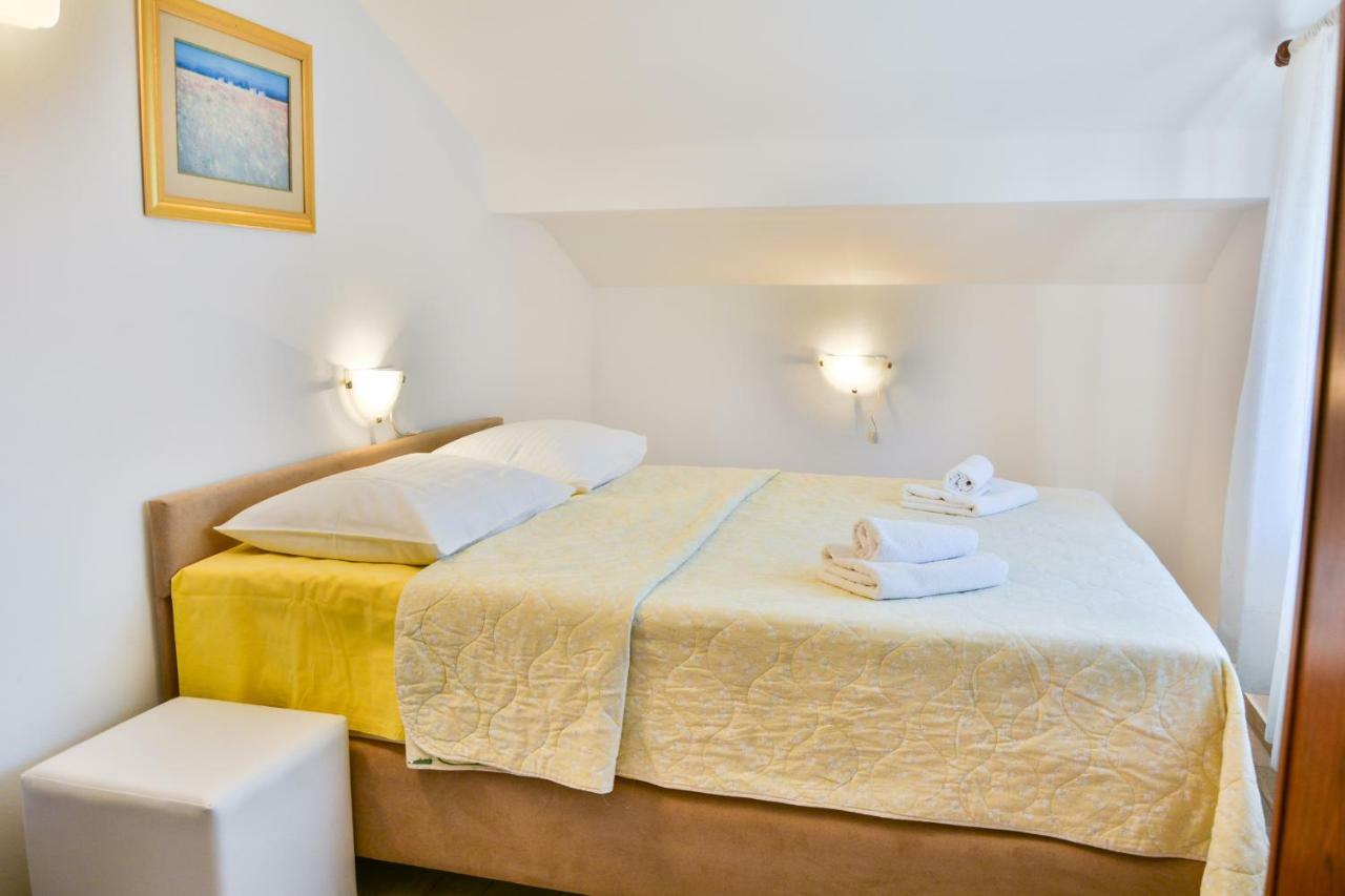 Bella Vista Apartments ซริกเวนิซา ภายนอก รูปภาพ