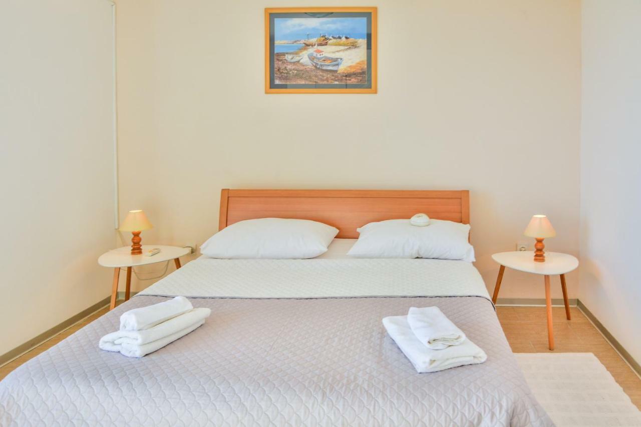 Bella Vista Apartments ซริกเวนิซา ภายนอก รูปภาพ